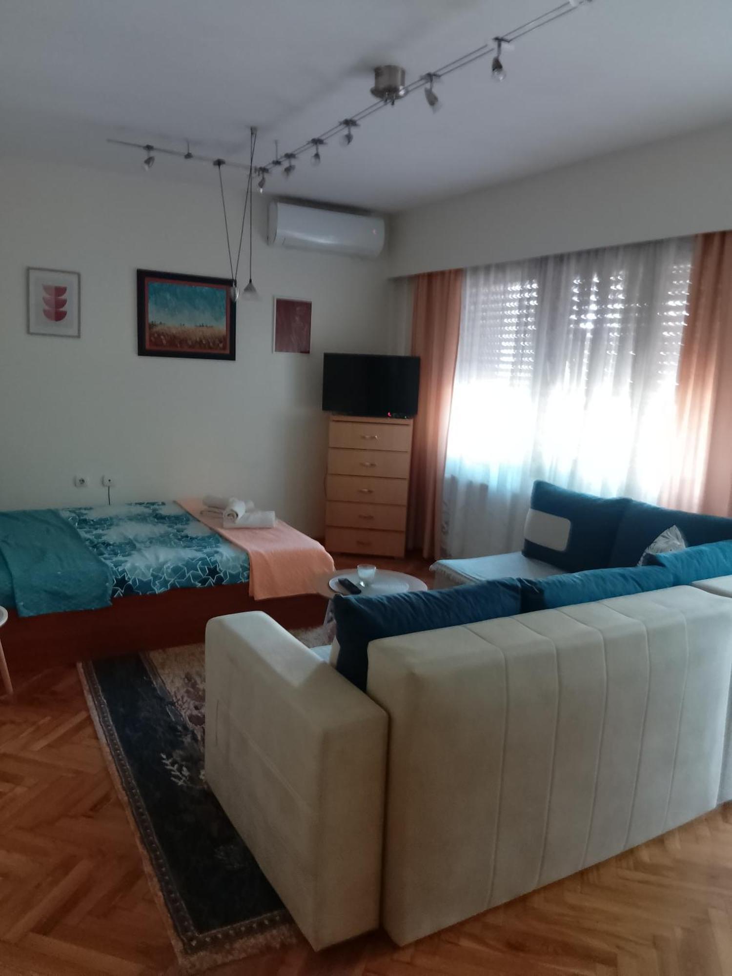 Fina Apartman レスコヴァツ エクステリア 写真